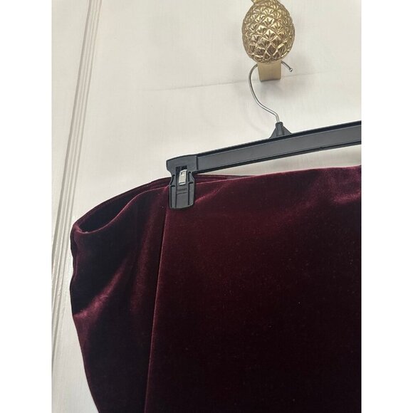 Express women’s size large maroon, velour skirt - Picture 3 of 7
